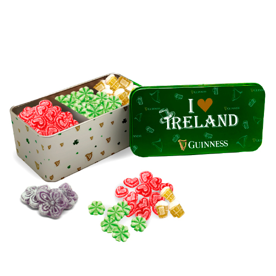 Boîte rectangulaire avec 3 variétés de bonbons