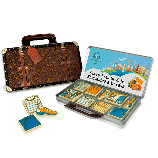 Tin suitcase with 9 pieces of chocolates