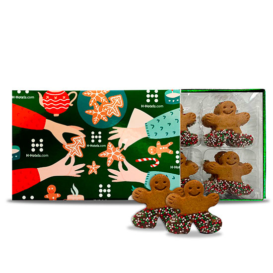 Box with gingerbread cookies