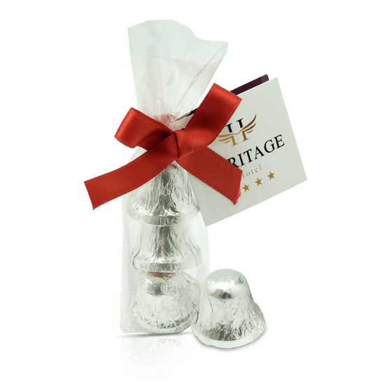 Ribbon bag with three chocolates in bell shape