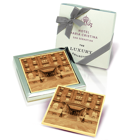 Box with printed chocolate bar