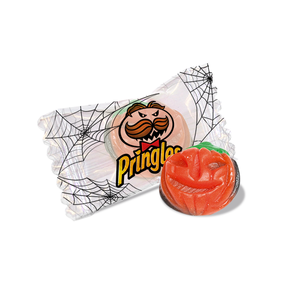 Flowpack candy with gummy pumpkin