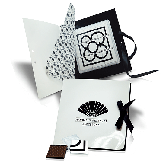 Postcard with 9 neapolitans of chocolate