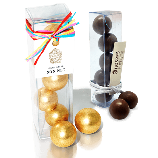 Acetate box with chocolate balls