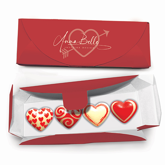 Boîte à sourire avec 4 chocolats en forme de cœur