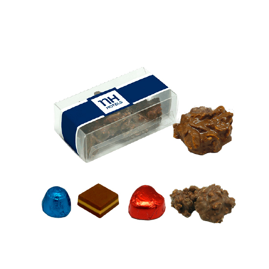 Boîte en acétate avec des roches de chocolat