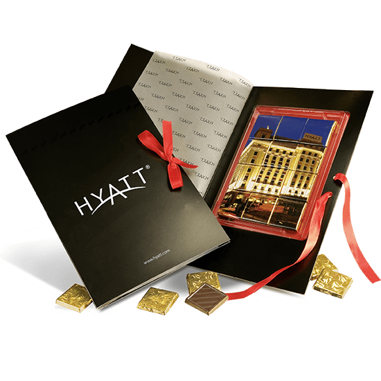 Postcard with 12 chocolate Neapolitans