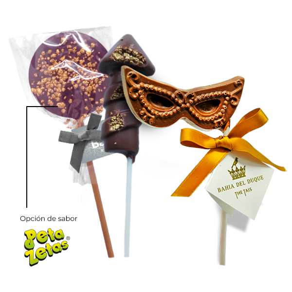 Lollipops with 3D shapes in chocolate