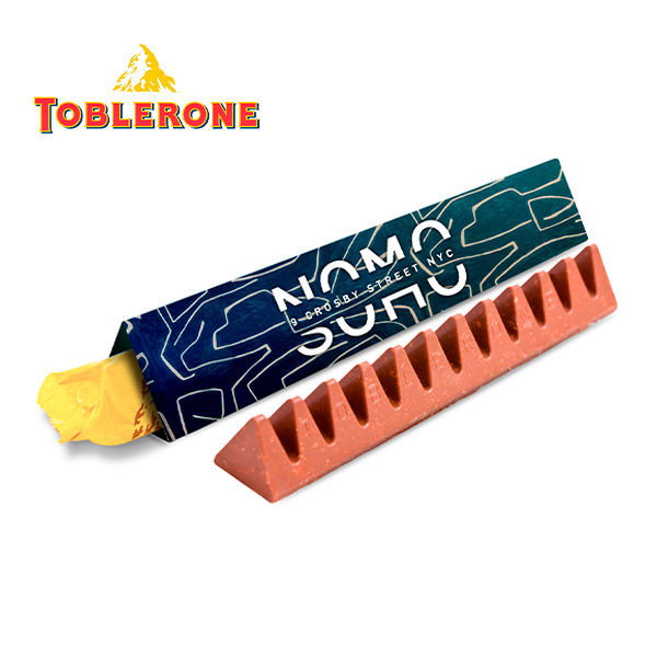 BOÎTE AVEC TOBLERONE